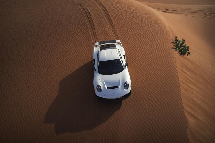 Sản phẩm đầu tay của công ty độ mới này là mẫu ôtô việt dã có tên siêu xe Marsien địa hình. Theo hãng độ Marc Philipp Gemballa, Marsien là siêu xe off-road được ra đời để chinh phục sa mạc. Marsien được phát triển dựa trên Porsche 911 Turbo S thế hệ mới 992 nhưng rõ ràng lại lấy cảm hứng thiết kế từ mẫu xe đua Porsche 959 từng tham gia giải Paris-Dakar năm 1985 và 1986. Cái tên Marsien này bắt nguồn từ tiếng Pháp, có nghĩa là "người sao Hỏa".