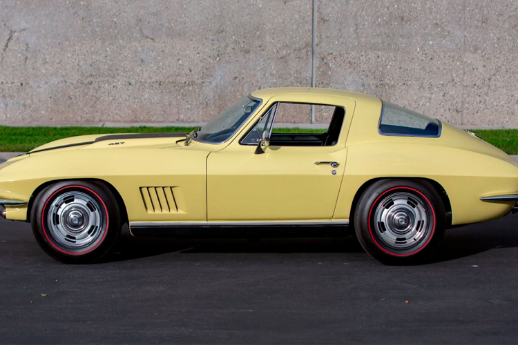 Đây là một phiên bản nằm trong số 20 chiếc Chevrolet Corvette L88 cực hiếm thuộc phiên bản giới hạn được chế tạo vào năm 1967