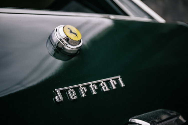 Trong khi đó, chiếc Jerrari 1 kể trên đã mang động cơ Chevy V8 và được hoàn thiện bằng màu xanh lá cây. Chiếc xe đã rời khỏi bộ sưu tập của Harrah sau khi ông qua đời vào năm 1978 và cuối cùng được tìm thấy ở Đức vào năm 2008, nơi nó đang được rao bán ngay bây giờ. Trải qua hơn 50 năm, chiếc Jerrari 1969 vẫn chỉ mới đi khoảng 11.000km