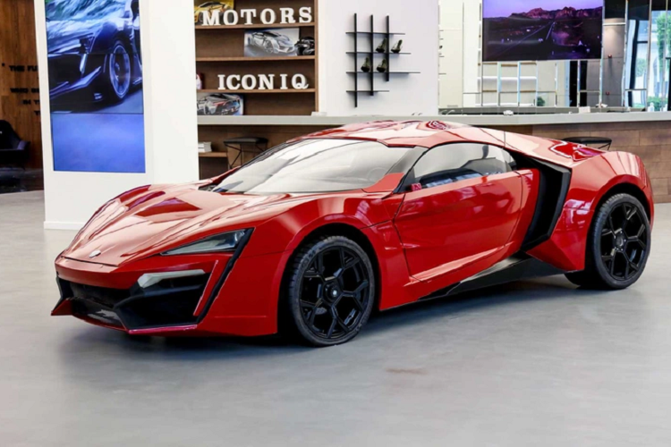 Một bản sao của siêu xe Lykan HyperSport sắp được bán đấu giá theo hình thức NFT (viết tắt của Non-Fungible Token, loại token mã hóa trên blockchain đại diện cho một loại tài sản duy nhất).