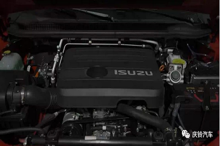 Về khía cạnh máy móc, Qingling Taga H có trang bị các động cơ tùy chọn lấy từ Isuzu. Lựa chọn thứ nhất là một động cơ dầu tăng áp dung tích 3.0 lít với công suất 143 mã lực và 320 Nm mô-men xoắn cực đại, phối hợp một hộp số sàn 5 cấp.