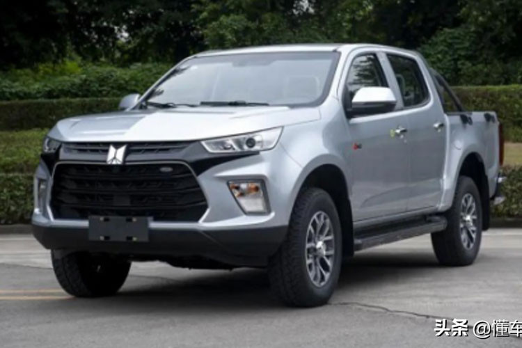 Cuối cùng là giá cả. Như đã đề cập ở trên, giá xe Qingling Taga H 2021 khá rẻ với khởi điểm chỉ từ 104.200 nhân dân tệ và kết thúc tại 139.800 nhân dân tệ (tương đương 371 – 499 triệu đồng).