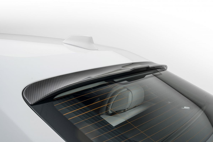 Không chỉ được nâng cấp về trang bị nội và ngoại thất, Mansory Rolls-Royce Ghost 2021 còn được tăng sức mạnh động cơ.