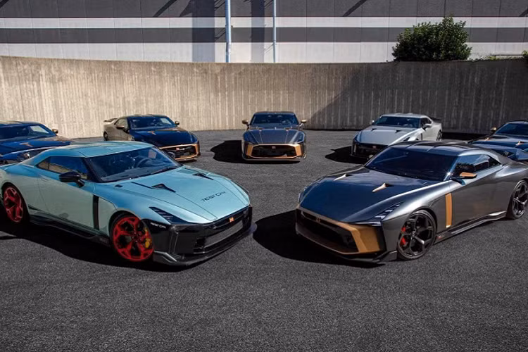 Được giới thiệu lần đầu vào khoảng đầu năm 2018, Nissan GT-R50 của Italdesign phải mất đến hơn 2 năm mới xuất hiện phiên bản sản xuất vào tháng 5/2020.