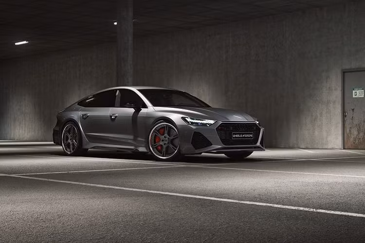 Ở gói Stage 3, Wheelsandmore sẽ sửa đổi thêm ở hộp số, hệ thống ống xả, lắp đặt bộ chuyển đổi xúc tác mới và nâng cấp hệ thống nạp với hộp lọc gió lớn hơn, bộ lọc khí thể thao, ống nạp mở rộng, giúp nâng công suất lên mức 840 mã lực.