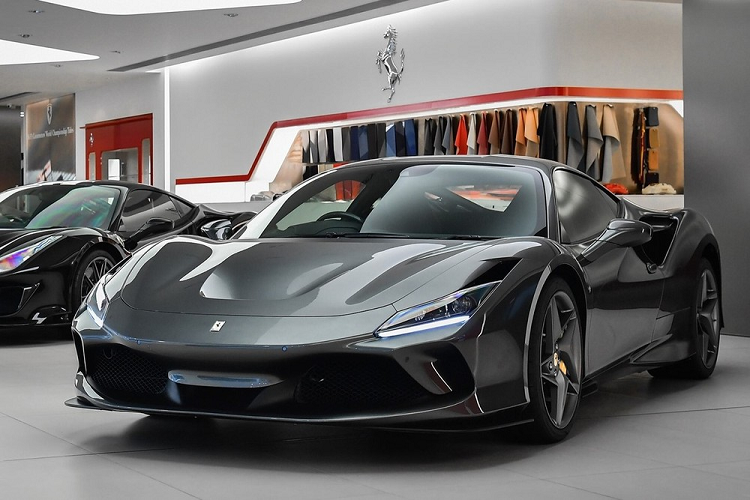 Ferrari o Hong Kong tang gia, SF90 Stradale kenh them 1,7 ty dong-Hinh-2