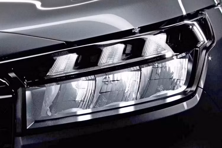 Suzuki S-Cross 2022 lo “anh nong”, chuan bi thay the Vitara