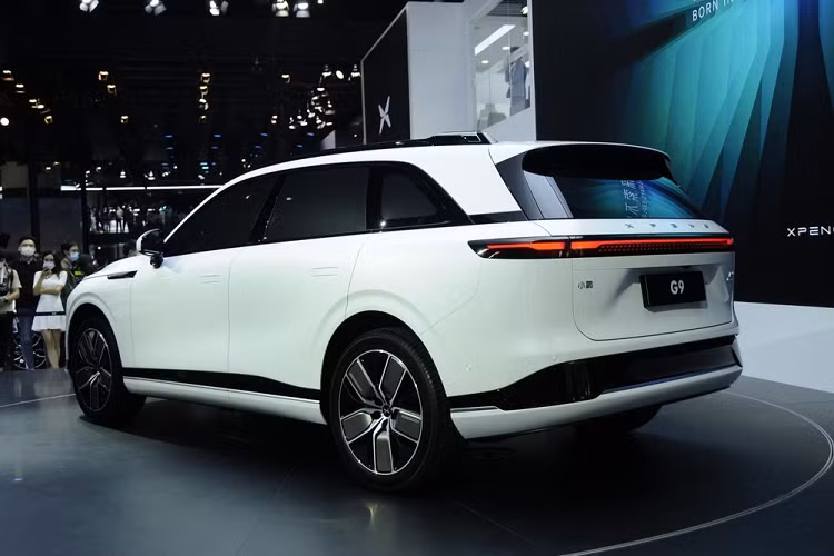 Trước mắt, nhà sản xuất Xpeng vẫn giữ bí mật về các thông số kỹ thuật cụ thể, nhưng đã xác nhận rằng mẫu SUV điện này có hệ truyền động XPower 3.0 mới của họ. Nó có công nghệ sạc 800 V và một lần sạc 5 phút sẽ có thể cung cấp phạm vi lên tới 200 km. 