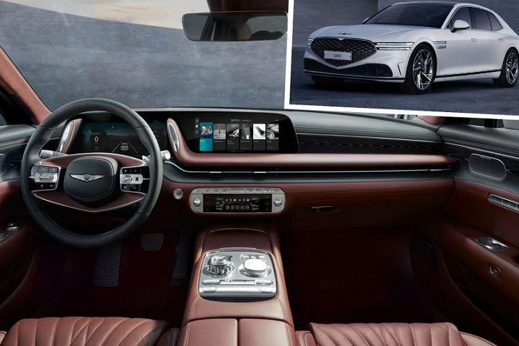 Bắt đầu từ khoang lái, chiếc sedan Genesis G90 2023 mới đã được “thiết kế để làm hài lòng cả những khách hàng tự cầm lái lẫn những người có tài xế riêng”. Hàng ghế trước gây chú ý với cụm đồng hồ điện tử và màn hình trung tâm cỡ lớn, đều có kích thước 12,3 inch.