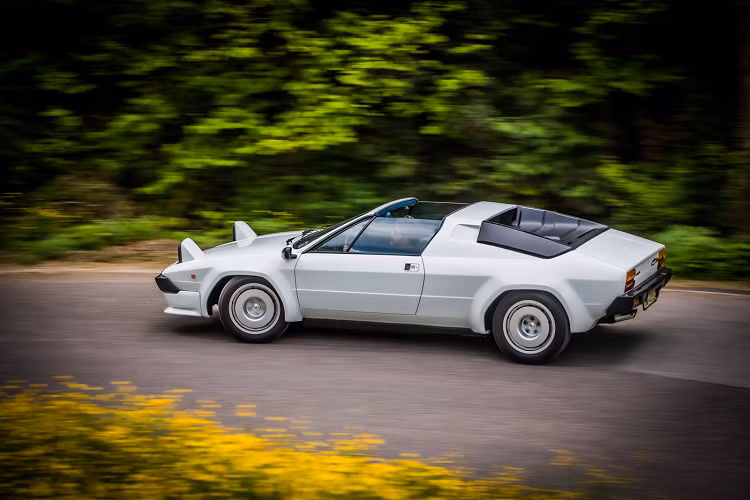 Lamborghini Jalpa - huyen thoai chinh thuc buoc sang tuoi 40