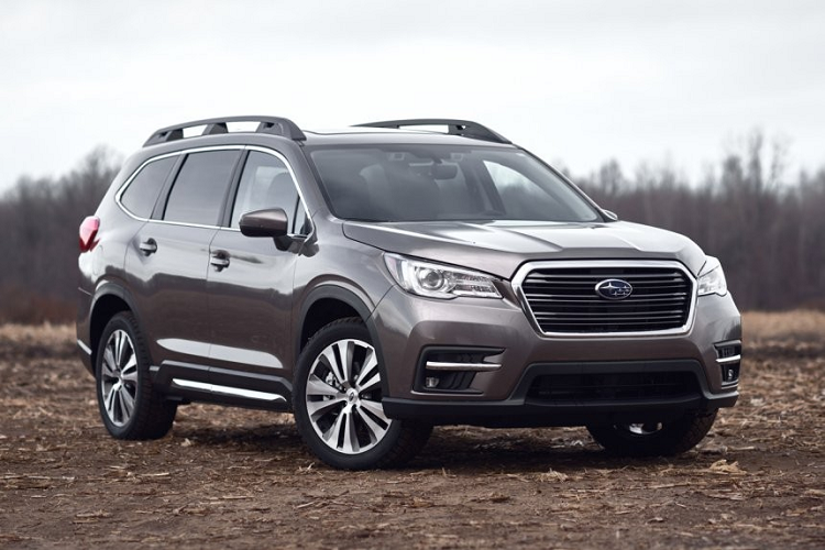 Sở dĩ Subaru Evoltis 2021 bị đánh thuế vì có dung tích động cơ dưới 3.0L và không được lắp ráp tại Nhật Bản. Trên thực tế, mẫu SUV này được sản xuất tại Mỹ và nhập khẩu vào Philippines. Hiện chưa rõ sau Philippines, Subaru Evoltis 2021 có được bày bán ở những thị trường Đông Nam Á khác như Việt Nam hay không.