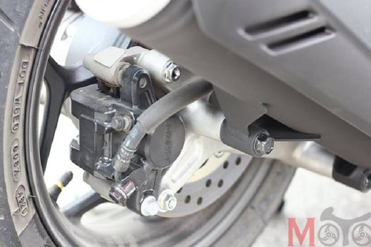 Khối động cơ này sẽ được tích hợp bộ đề ACG và mô tơ điện để có thể tăng lực cho khối động cơ ở vòng tua thấp. Bộ "tăng lực" điện này sẽ bổ sung thêm 1,7 mã lực và 4,3 Nm lực xoắn cho chiếc xe ở vòng tua 3000 vòng/phút.