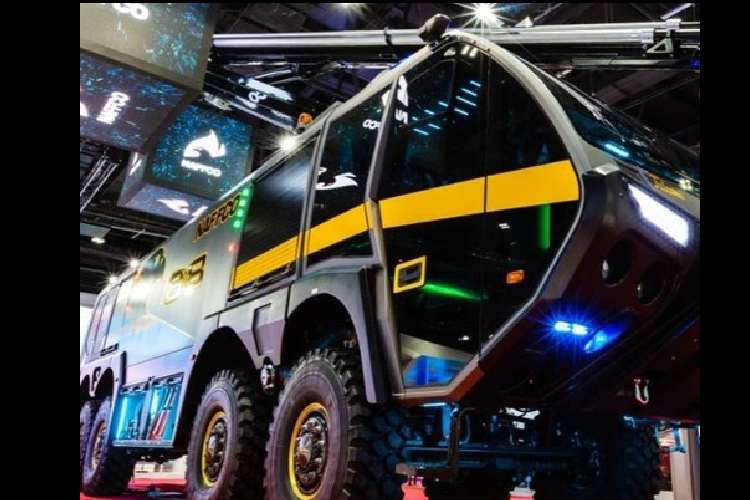 Ngày nay, công ty phân phối các sản phẩm và dịch vụ của mình đến hơn 100 quốc gia trên thế giới. Theo trang chủ của họ, NAFFCO sản xuất máy bơm và bộ điều khiển, hệ thống phòng cháy chữa cháy, cửa chống cháy và tất nhiên, xe cứu hỏa. Ngoài ra, họ cũng cung cấp cả dịch vụ đào tạo và giáo dục về chữa cháy lẫn y tế khẩn cấp.