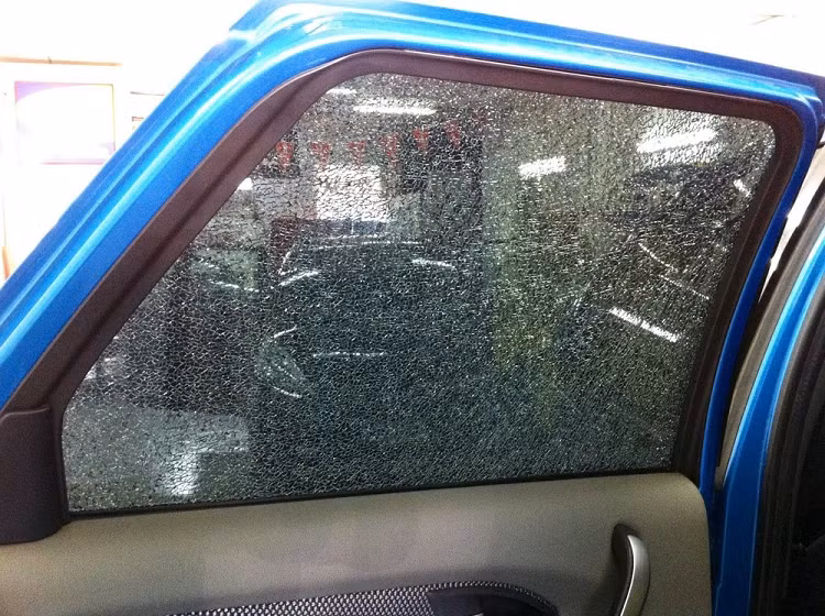 Co nen dan phim cach nhiet cho oto mua nang nong?-Hinh-2