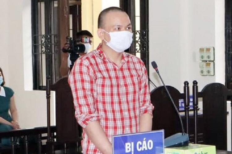 F0 lam lay lan dich bi phat 3 nam tu