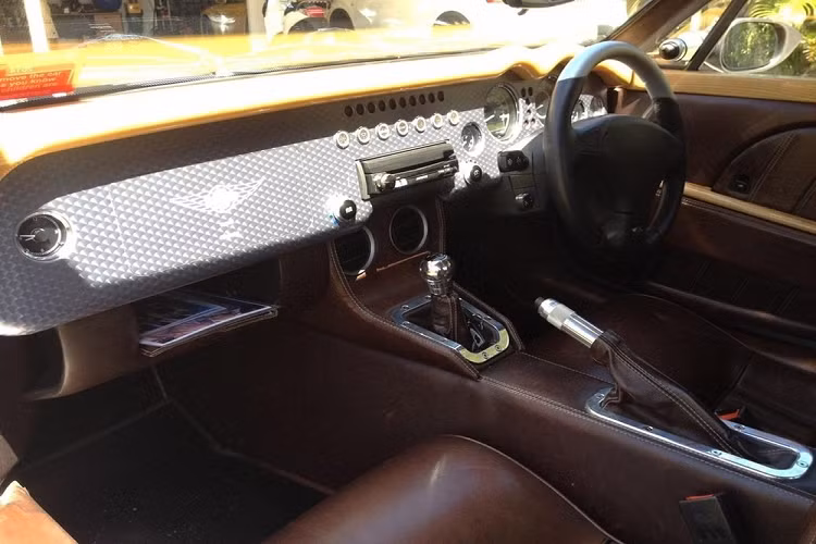 Có vẻ như Hammond sẽ chẳng bao giờ có cơ hội mua lại chiếc Morgan Aeromax vì ông Allen định sang thế giới bên kia cùng chiếc ôtô này. Hiện triệu phú người Úc đã lên kế hoạch cho đám tang của mình. Theo kế hoạch này, chiếc Morgan Aeromax của Allen sẽ được đặt vào bên trong container dài 6 m rồi đặt xuống huyệt.