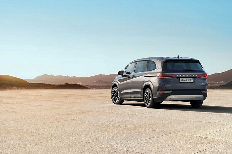 Nguồn cung cấp sức mạnh cho Hyundai Custo 2022 là động cơ xăng G4FS 4 xi-lanh, tăng áp, dung tích 1.5L do liên doanh Beijing Hyundai sản xuất, tạo ra công suất tối đa lần lượt là 170 mã lực. Thứ hai là động cơ xăng G4NN 4 xi-lanh, tăng áp, dung tích 2.0L do công ty Hyundai Wia Automotive Engine Shandong sản xuất.