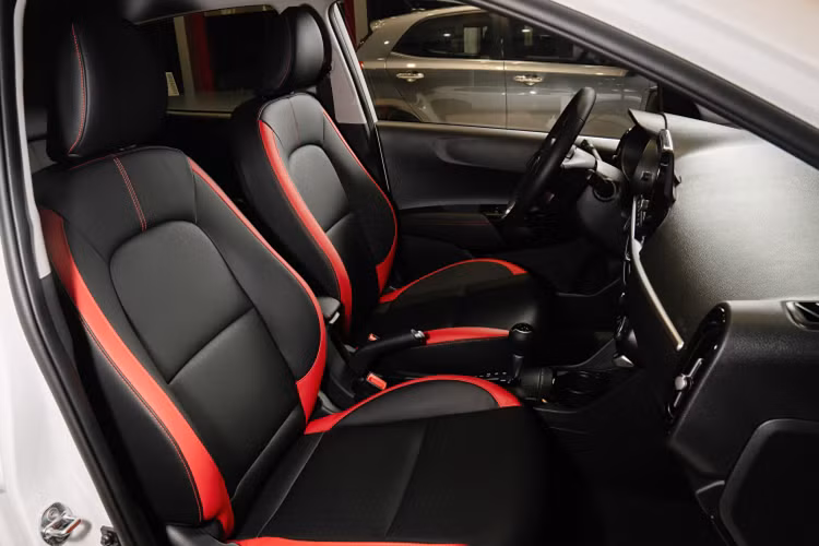 Tại thị trường Việt, Morning đã từng là dòng xe không có đối thủ trong phân khúc ở thời điểm nhiều năm về trước. Dòng xe này là giấc mơ sở hữu ô tô của nhiều người, là lựa chọn của một số người mua xe lần đầu hay người mua xe có chi phí thấp.