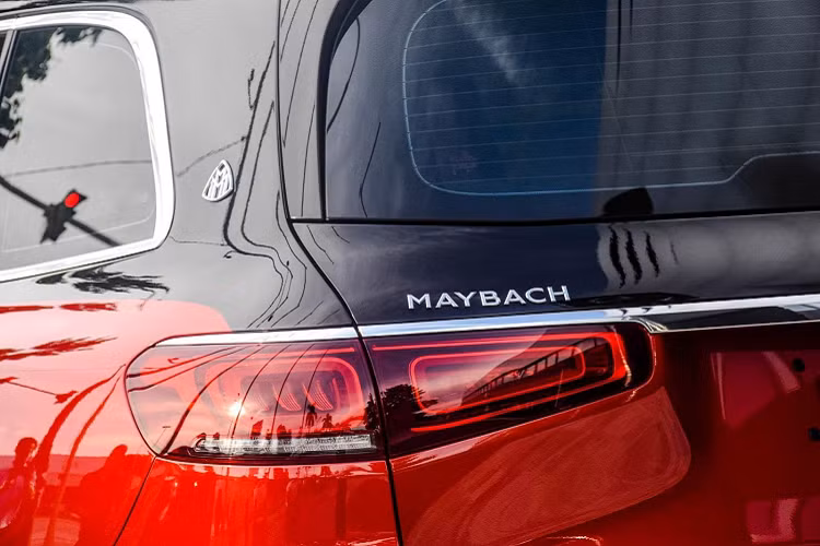 Có lẽ chính vì sự nổi tiếng của Mercedes-Maybach GLS 600 mà khiến không ít khách hàng sử dụng dòng xe Mercedes-Benz GLS 450 4Matic quyết tâm làm mới ngoại hình để hợp thời trang, thậm chí là sự đẳng cấp khi sở hữu Mercedes-Benz GLS 450 4Matic có ngoại hình của Mercedes-Maybach GLS 600.