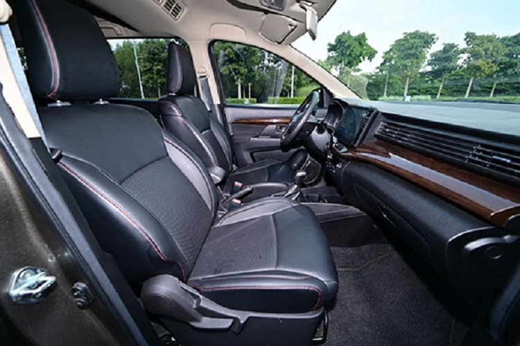 Co nen mua MPV Suzuki 7 cho chi tu 55 trieu dong tra truoc-Hinh-4