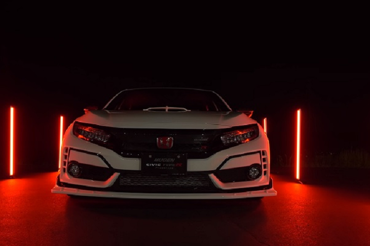 Mặc dù vẫn còn tồn tại những điểm trừ, nhưng có thể thẩy rằng nguyên mẫu Honda Civic Type R đến từ Mugen rất phù hợp với những người đang tìm kiếm một phiên bản mới lạ hơn, với những sửa đổi và nâng cấp không khác gì một sản phẩm chính hãng từ Honda.