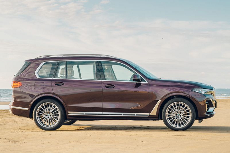 Chỉ có 3 chiếc xe SUV hạng sang BMW X7 Nishijin 2022 mới được xuất xưởng và dành riêng cho thị trường nội địa Nhật Bản. 