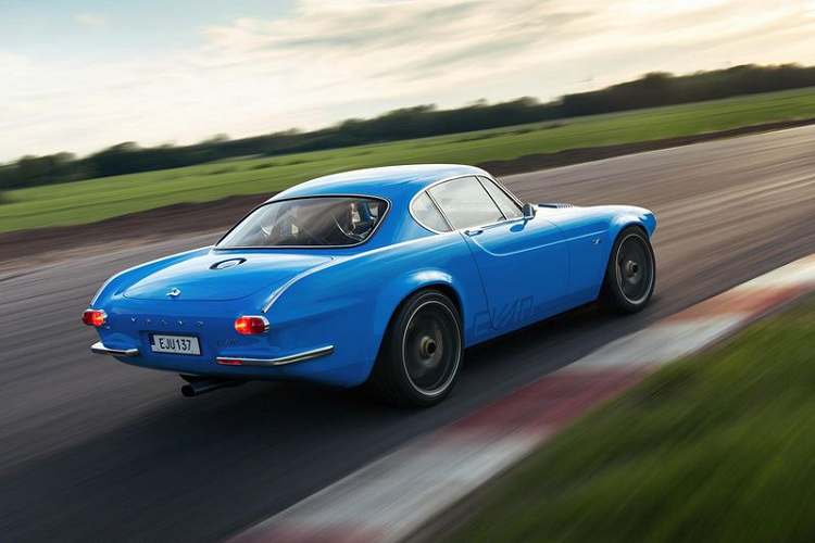 Kết quả là, chiếc xe đã nhanh chóng cán mốc 40.230 km mà không cần sửa chữa, rồi tiếp tục đạt mốc 80.467 km, 1,6 triệu km, và đạt mốc 3 triệu dặm (khoảng 4,8 triệu km) - tương đương với 120 vòng quanh trái đất.