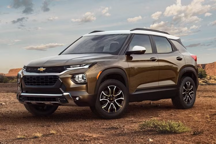 Ra mắt tại Triển lãm ôtô Los Angeles Auto Show 2019, Chevrolet Trailblazer 2021 mới được nhiều chuyên gia và người dùng đánh giá đã thoát được vẻ khô cứng, trở nên hiện đại và hợp thời hơn.