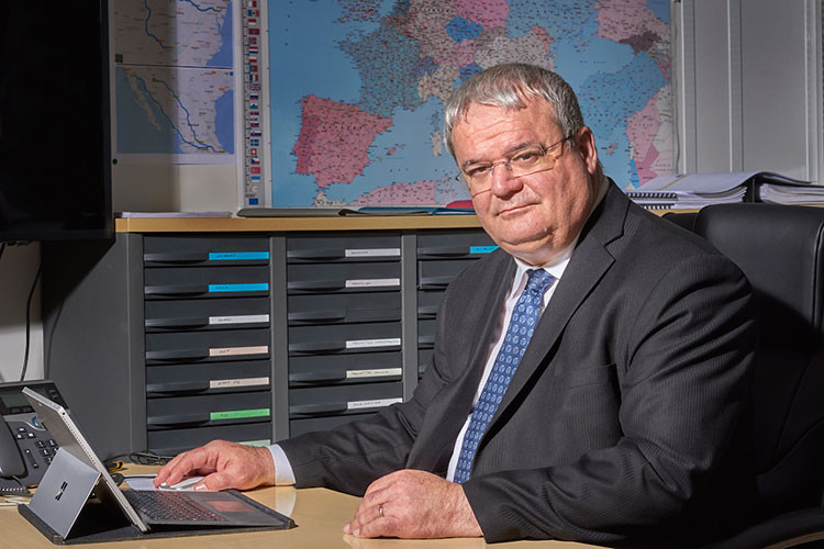 Nha cung cap linh kien oto mat 265 ty dong vi bi “bom hang“