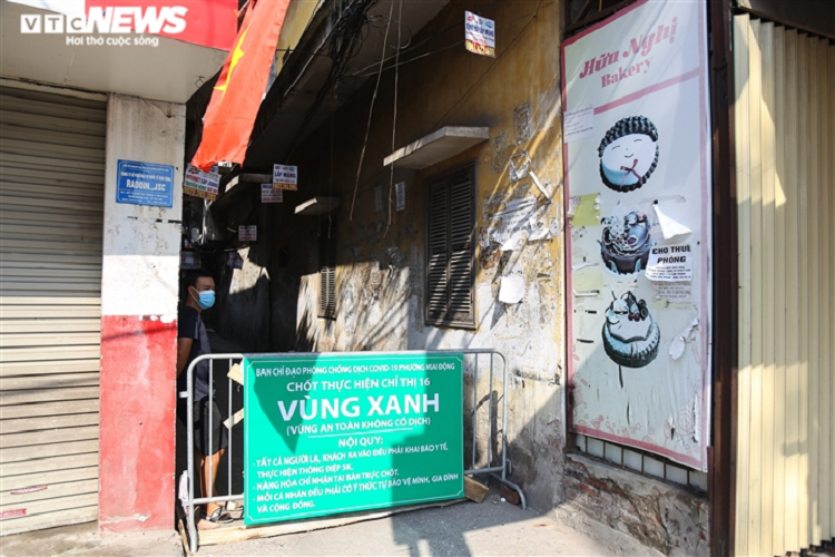 Ảnh: 50 chốt "vùng xanh" phòng chống COVID-19 đầu tiên tại Hà Nội - Hình 8 Anh: 50 chot