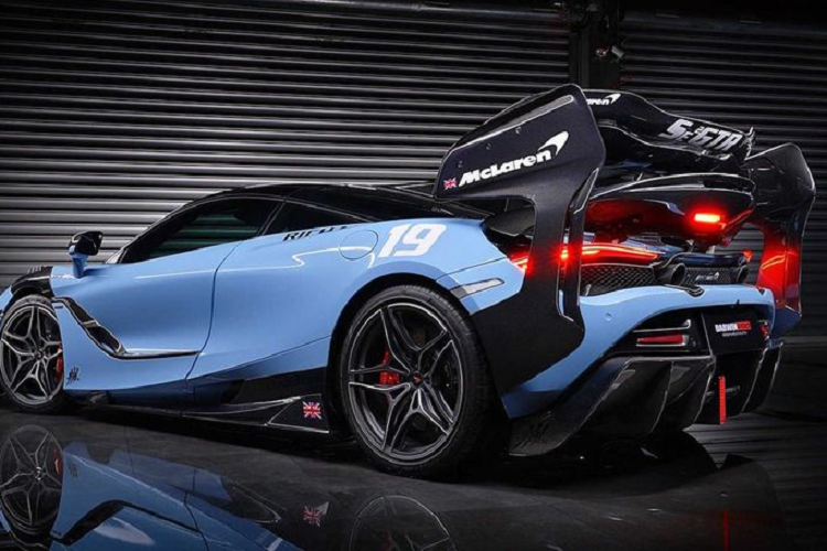 Chỉ bằng một vài chi tiết kể trên, Darwinpro đã thành công khi biến McLaren 720S thành một chiếc Senna nếu chỉ nhìn từ bên ngoài.