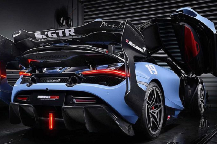 Và đó là lý do mà hãng độ Darwinpro giới thiệu bộ bodykit Senna cho McLaren 720S.