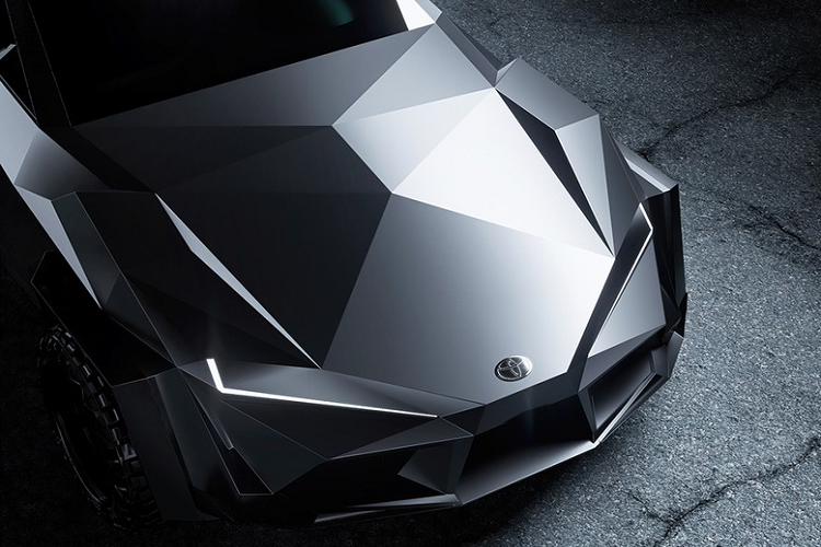 “Tôi lấy ý tưởng cốt lỗi từ hai chiếc xe và rồi ghép chúng vào Supra, đơn giản hóa hầu hết đường nét thiết kế tinh vi trong khi giữ lại các nét thân vỏ chính,” nhà thiết kế Ted của Flat Hat 3D Studio nói. “Mọi thứ đều vô lý, nhưng thế mới thú vị.”