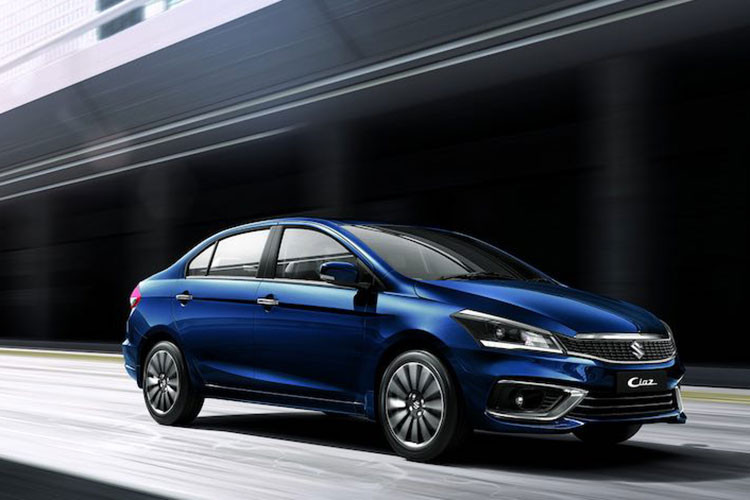 Đúng như tin đồn, Toyota Belta 2022 chính là phiên bản đổi tên và thay logo của Suzuki Ciaz. Như vậy, đây là mẫu xe thứ 3 của Toyota được phát triển dựa trên ôtô Suzuki tại Ấn Độ, sau Glanza và Urban Cruiser.