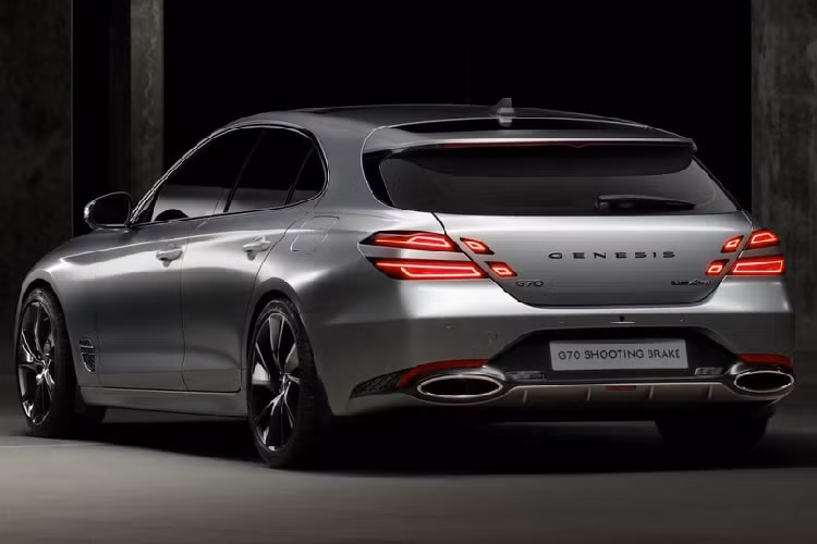 Nếu đúng như thế, Genesis G70 Shooting Brake wagon 2021 có thể sẽ được trang bị động cơ xăng 4 xi-lanh, tăng áp, dung tích 2.0L với công suất tối đa 249 mã lực. Thứ hai là động cơ xăng V6 tăng áp kép, dung tích 3.3L, sản sinh công suất tối đa 365 mã lực. Cuối cùng là động cơ diesel 4 xi-lanh, dung tích 2.2L, tạo ra công suất tối đa 199 mã lực.