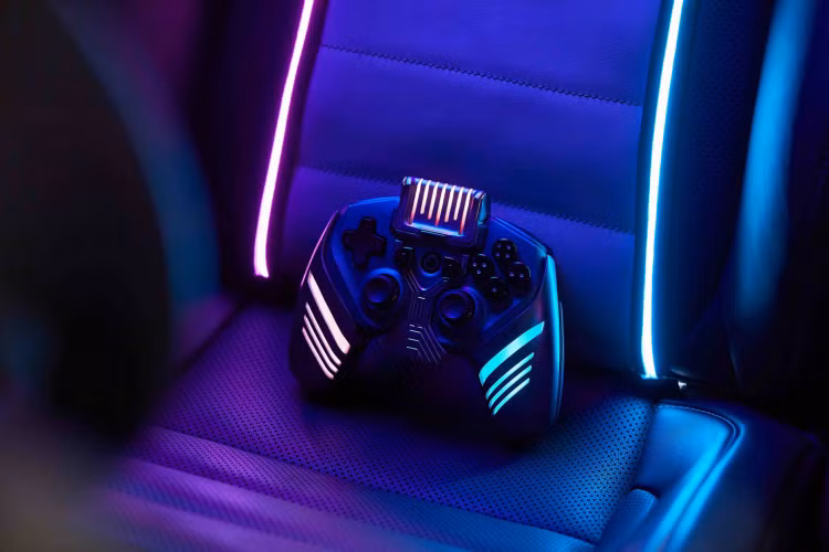 Lexus chế tạo chiếc xe thực tế với sự giúp đỡ từ SCPS, một công ty chế tạo tùy chỉnh ở Nam California. 20 người đã tham gia vào dự án, bao gồm các nghệ sĩ ý tưởng, nhà thiết kế, nhà mô hình 3D, kỹ sư điện và kết cấu, nhà chế tạo kim loại, thợ thủ công, nghệ sĩ, thợ bọc vải tùy chỉnh và kỹ thuật viên máy tính— "hầu hết trong số họ đều là những game thủ nghiêm túc" theo Lexus.