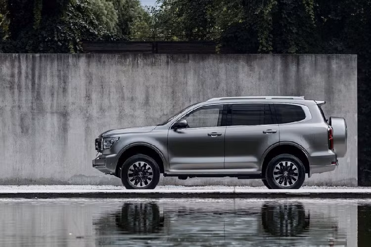 Ngoài Haval và Ora, hãng Great Wall hiện còn sở hữu những thương hiệu con khác như WEY hoặc Tank. Do đó, chẳng có gì ngạc nhiên khi hãng xe Trung Quốc này dự định sẽ giới thiệu thêm các mẫu xe mang thương hiệu WEY và Tank tại thị trường Thái Lan. Theo tạp chí Headlightmag, hãng Great Wall đã lên kế hoạch giới thiệu mẫu SUV 7 chỗ Tank 500 mới ở thị trường Thái Lan trong năm sau. Rất có thể Tank 500 cũng sẽ được mang đến trưng bày trong triển lãm Thailand International Motor Expo 2021 khai mạc vào ngày 1/12 tới đây.