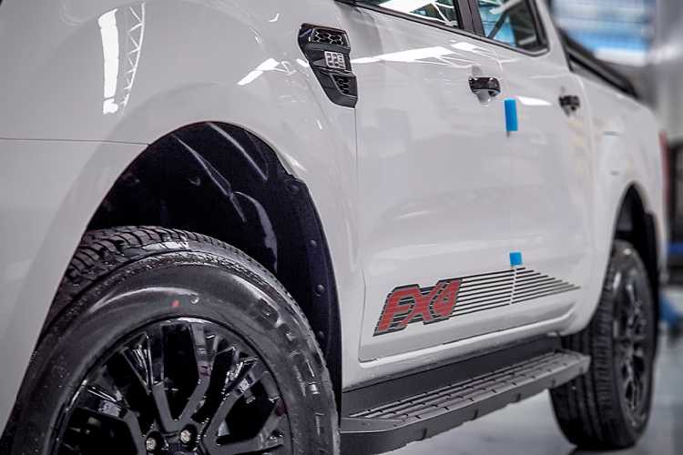 So với động cơ dầu 4cyl 2.0L tăng áp kép sử dụng kết hợp với hộp số tự động 10 cấp, thì cấu hình động cơ dầu 4cyl 2.2L tăng áp đơn này đi kèm với hộp số tự động 6 cấp được nhiều người dùng đánh giá cao ở độ bền bỉ cao và ít hỏng vặt. Tại Việt Nam, dòng động cơ 2.2L này vẫn đang được sử dụng trên các phiên bản Ford Ranger XLS lắp ráp trong nước.