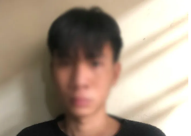 Bat ke dung dao de doa cuop tai san cua tai xe xe om