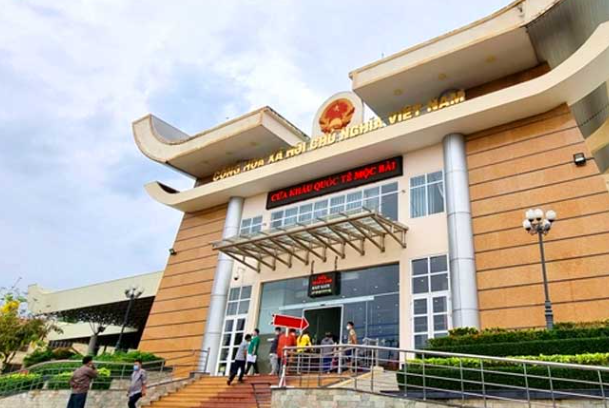 Ngày 27/12/2022, Phạm Công Giản cũng bị bắt khi đang lẩn trốn tại khu vực biên giới cửa khẩu Mộc Bài, tỉnh Tây Ninh. Ngày 27/12/2024, Tòa án Nhân dân TP HCM đã tuyên án tử hình Oanh "Hà" và 26 đồng phạm trong đường dây vận chuyển 626kg ma túy. 