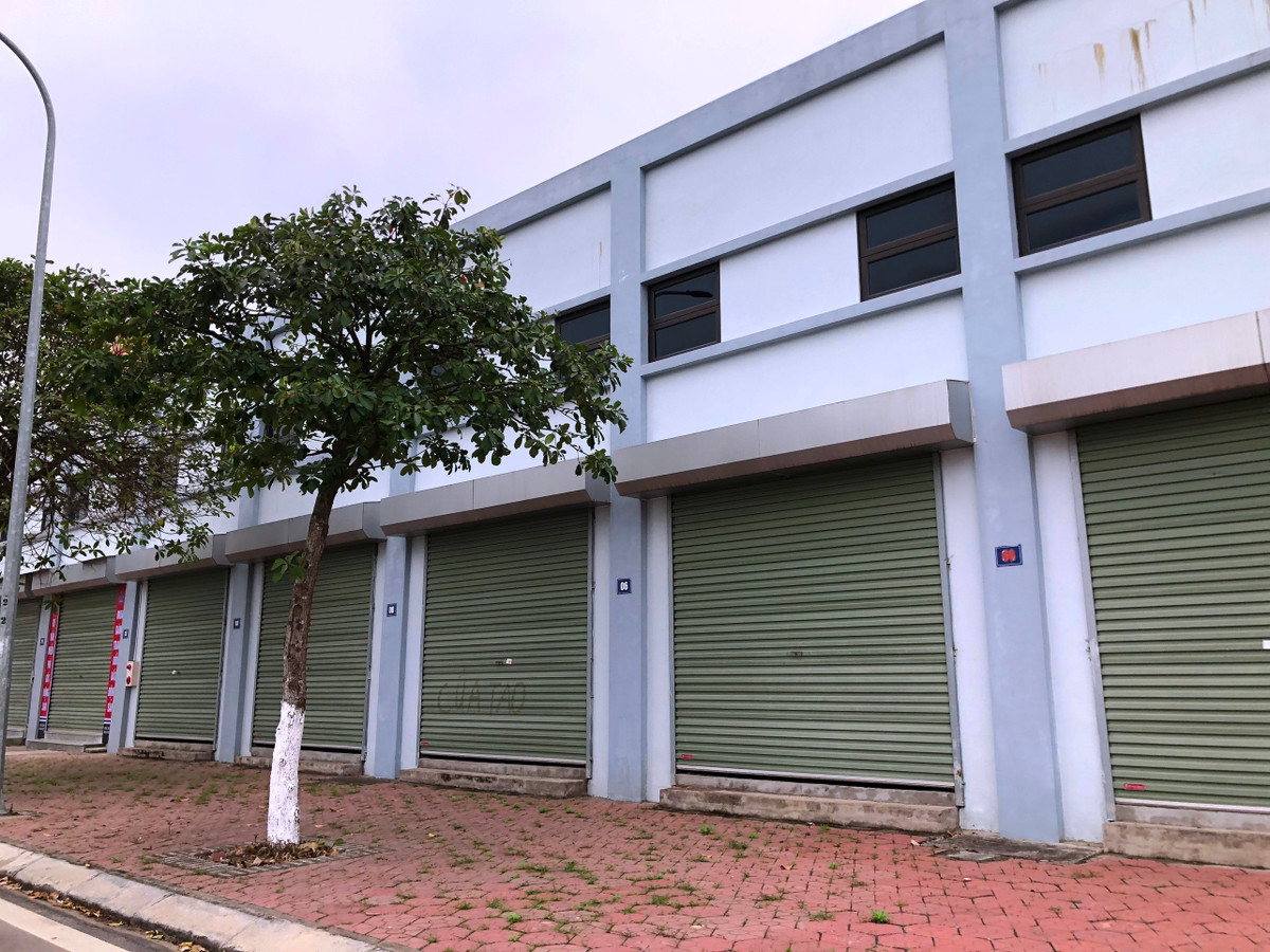 Tổng số 2 dãy gồm 18 căn.