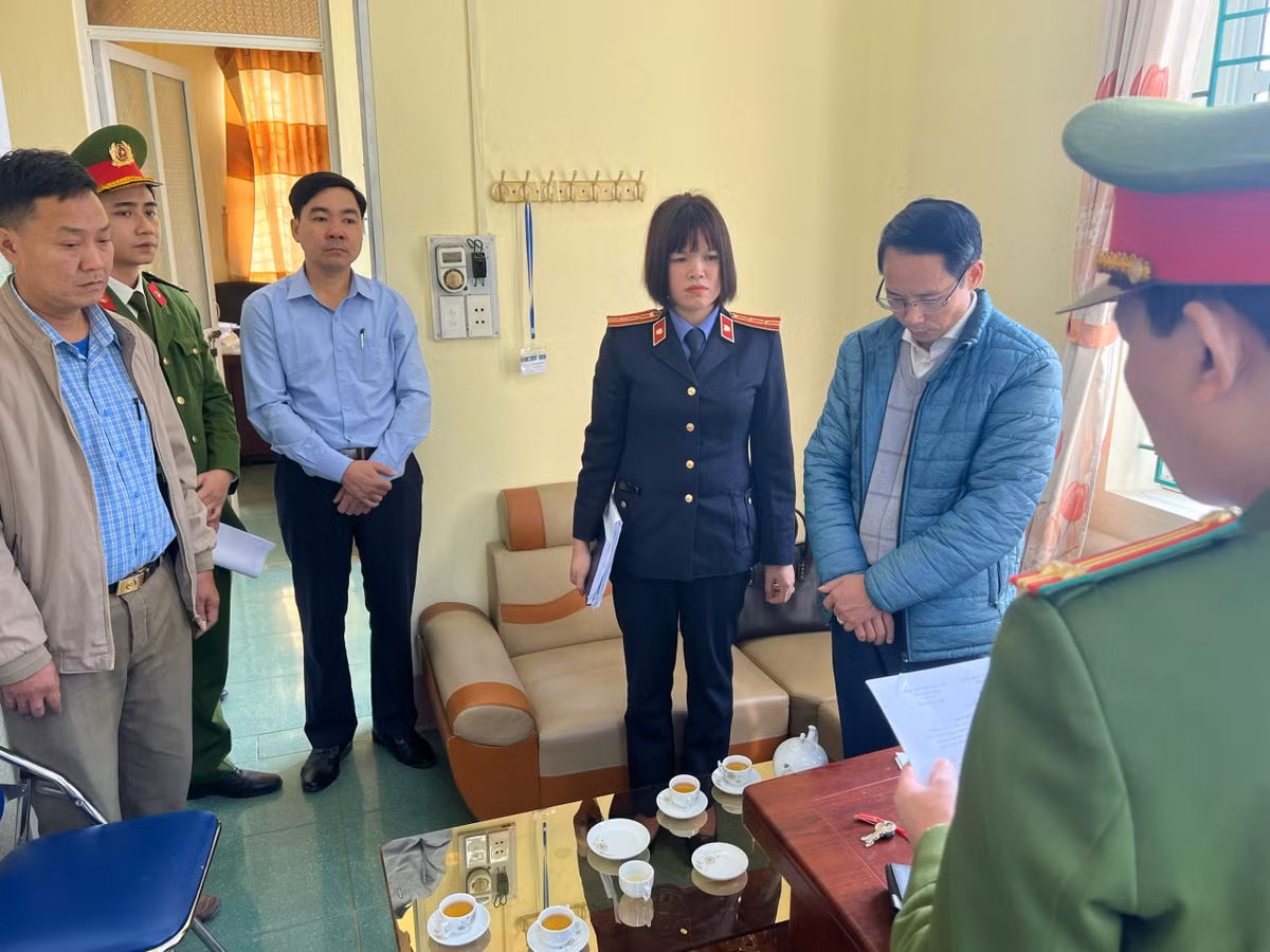 Lao Cai: Bat giam Chu tich UBND xa Xuan Hoa Vu Thanh Cong-Hinh-2