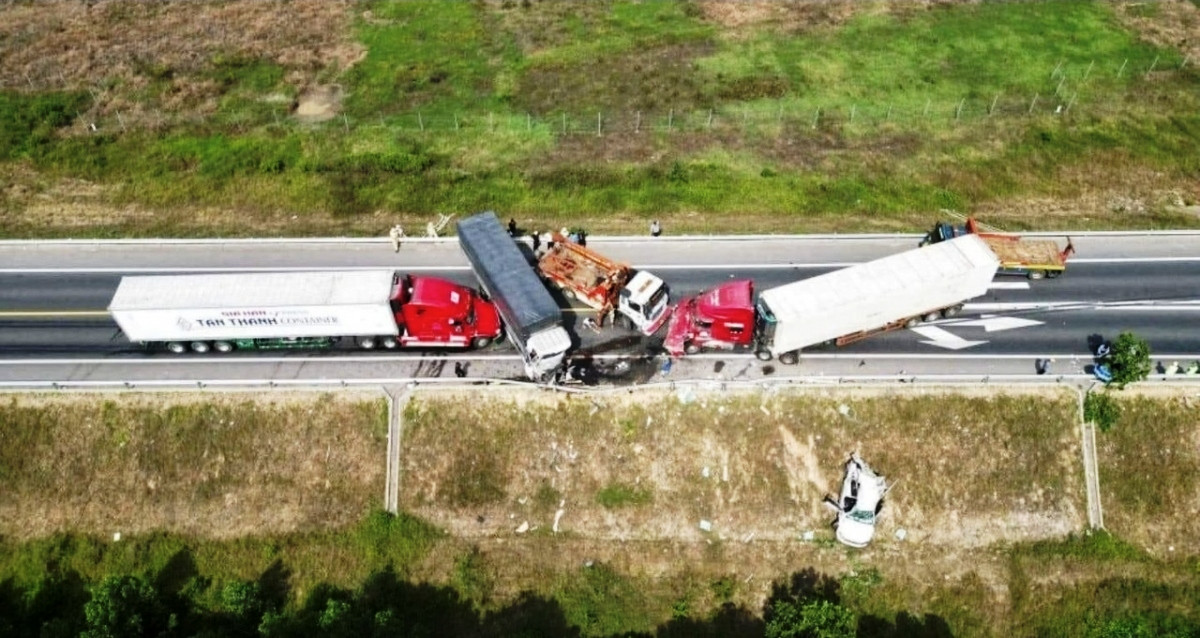 Hang loat bat cap tren cao toc phan ky dau tu