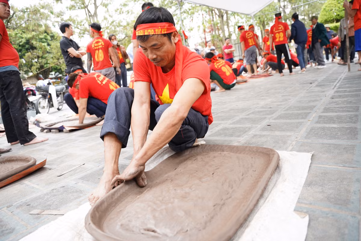 Nam giới chơi pháo đại có trọng lượng lớn hơn so với nữ pháo thủ.