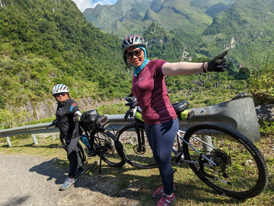 “Nguoi ban duong” dang tin cay tren moi cung duong dap xe-Hinh-2