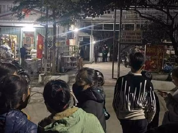 Hai Duong: Ghen tuong, dam tu vong nguoi ngoi an com cung vo cu