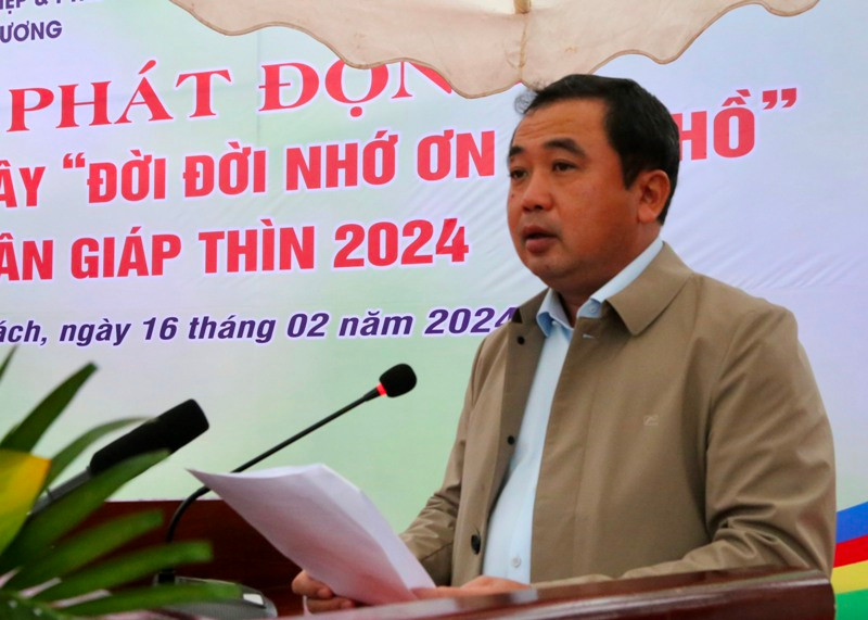 Bí thư Hải Dương: Phát động Tết trồng cây, tránh phô trương hình thức Bi thu Hai Duong: Phat dong Tet trong cay, tranh pho truong hinh thuc