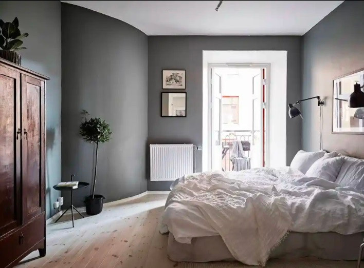 Màu xám cũng là màu sắc mang cảm giác buồn tẻ và thiếu ấm áp. Màu sắc này cũng có thể ảnh hưởng xấu đến tâm trạng của bạn (Ảnh: Cocolapine design). 