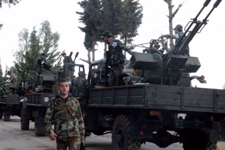 Ankara thực hiện hành động trên bất chấp những tổn thất ngày càng nghiêm trọng và bị mất nhiều vùng lãnh thổ ở khu vực Tây Bắc của Syria vào tay quân đội chính phủ.