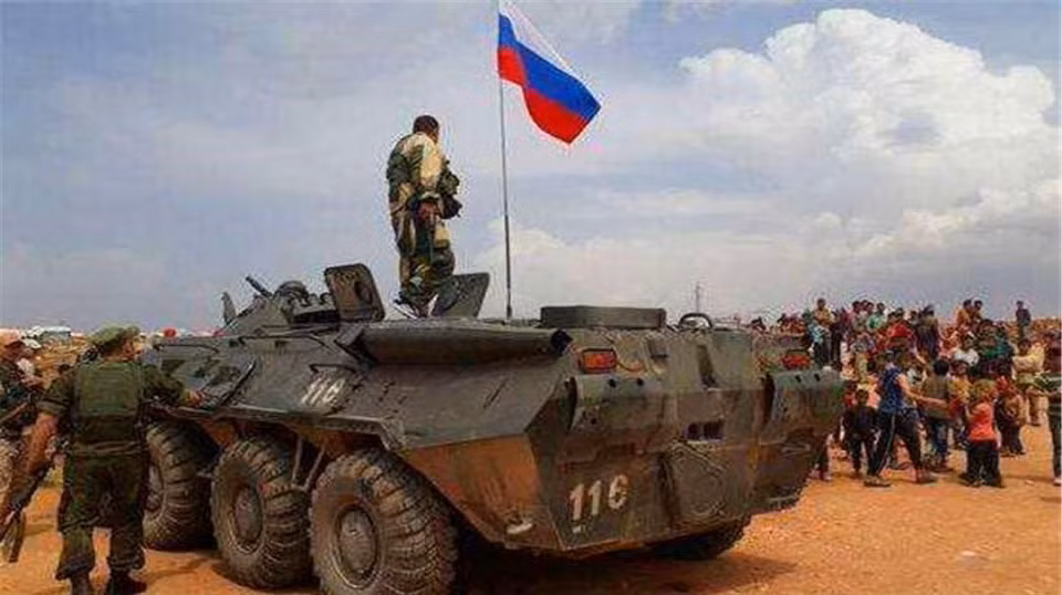 Tuy nhiên, thái độ của chính phủ Nga về vấn đề này rất kiên quyết và may mắn thay, quân đội Nga đủ mạnh, nên họ đã gạt bỏ được vai trò ảnh hưởng của Mỹ ra khỏi Syria; mặc dù Quân đội Mỹ vẫn còn hiện diện tại một số nơi trên lãnh thổ Syria, nhưng các lực lượng này không tham gia chiến đấu, mà chỉ kiểm soát các mỏ dầu của Syria.